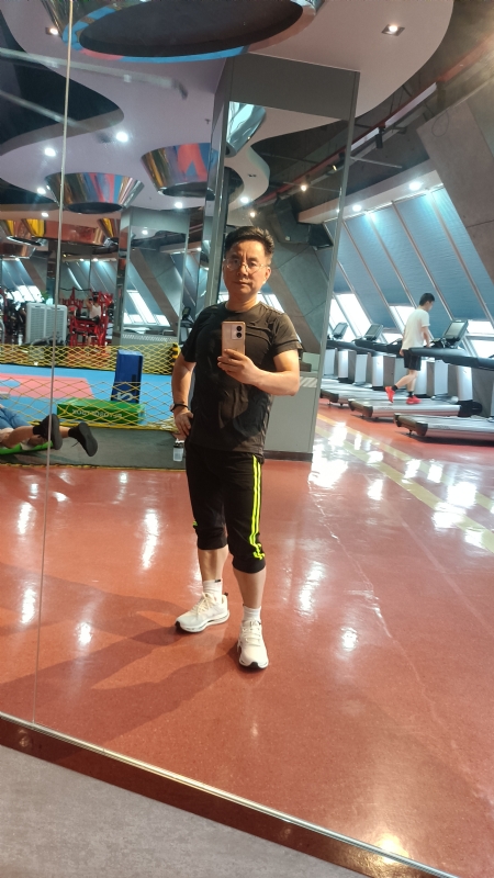 凭水相逢的第一张照片--南京王婆说媒