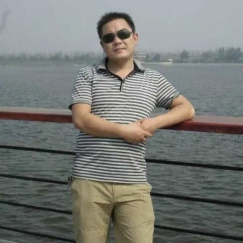 dhdjj的第一张照片--南京王婆说媒